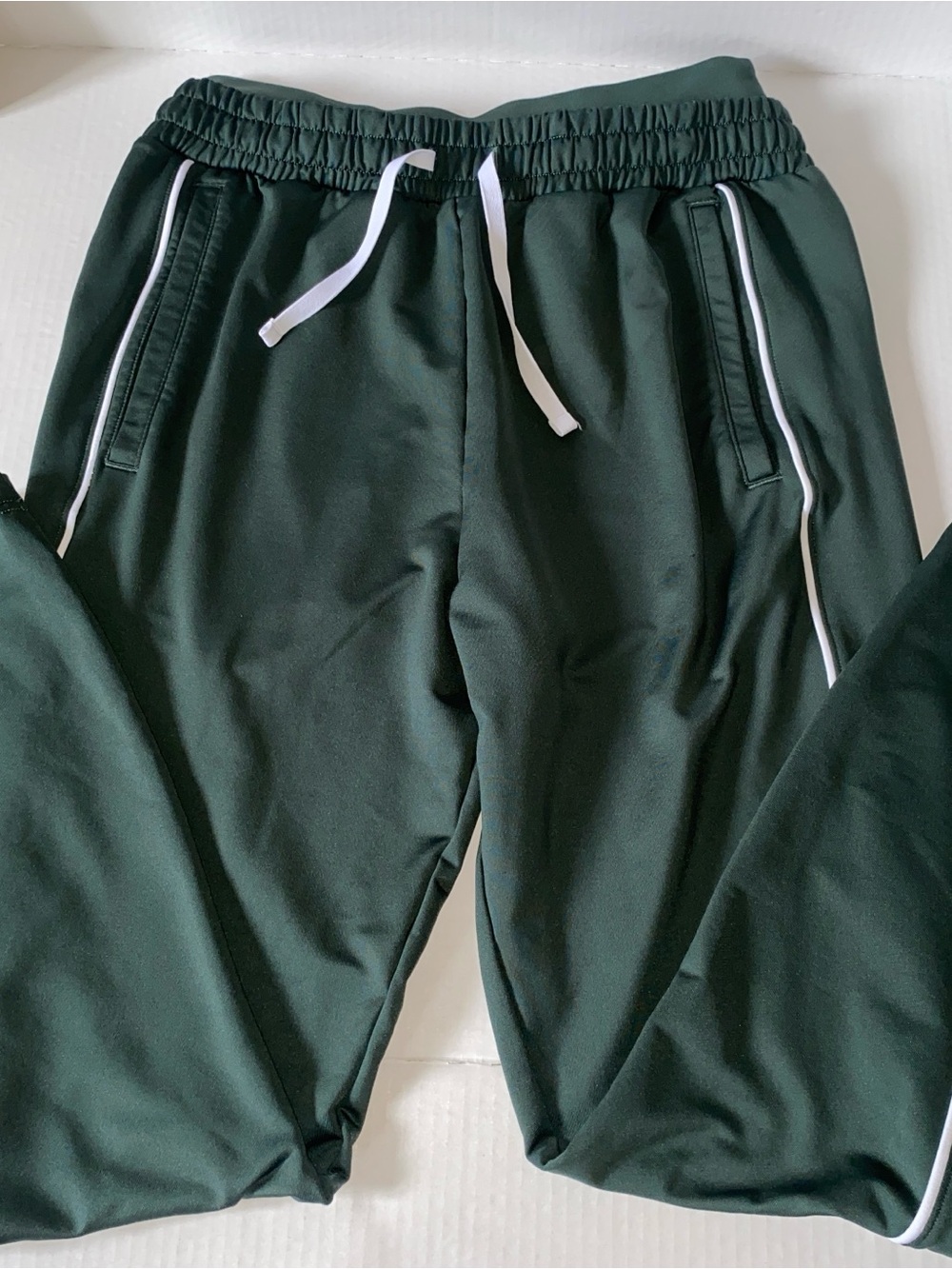 Gymshark Men’s M Joggers Dark Green/White Slim Fit workout pants w pockets